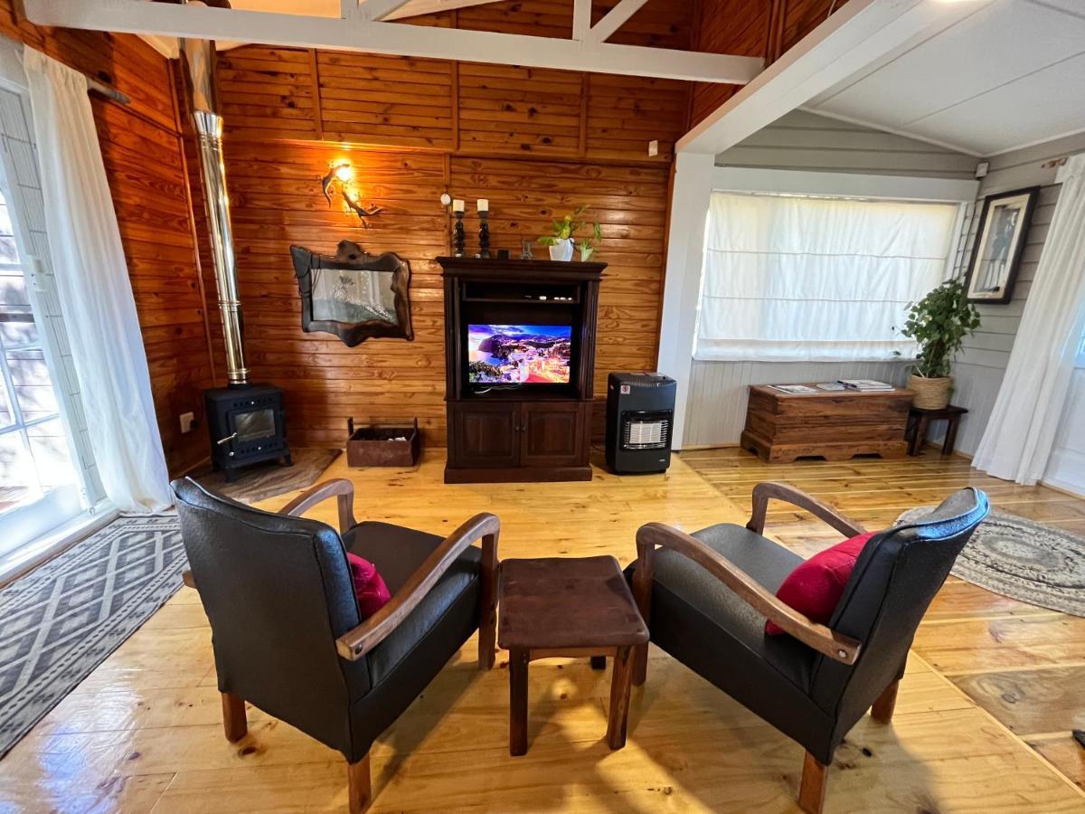 Moonriver Cottage, Prime Lagoon Views & Solar Power Knysna Esterno foto