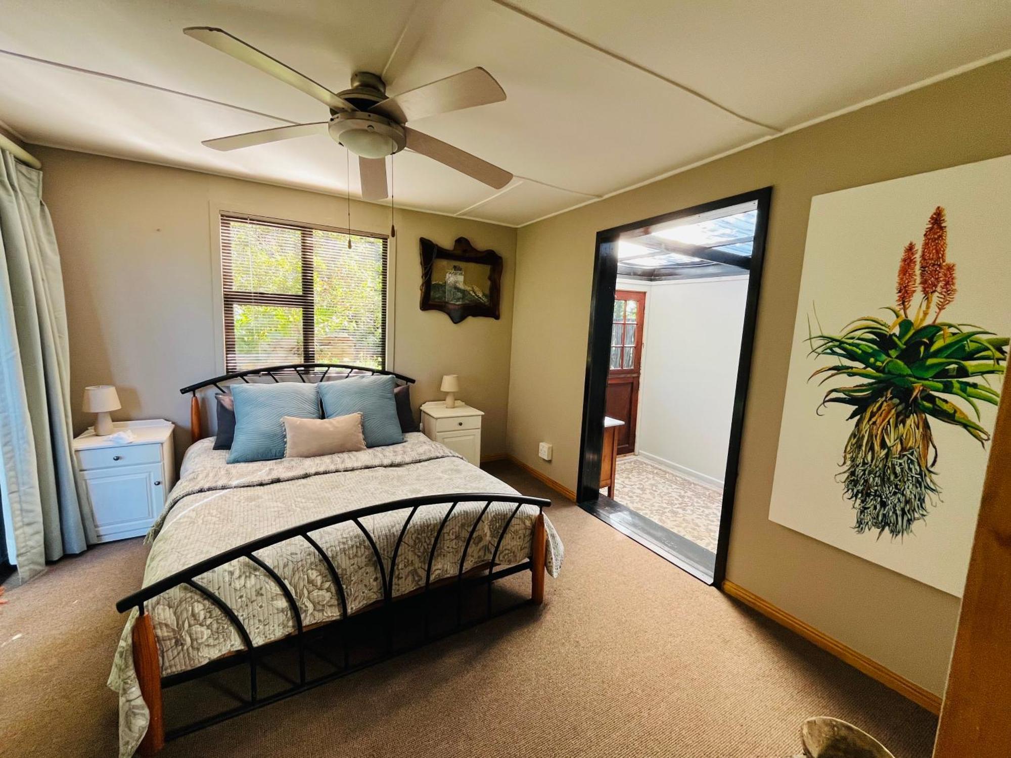 Moonriver Cottage, Prime Lagoon Views & Solar Power Knysna Esterno foto